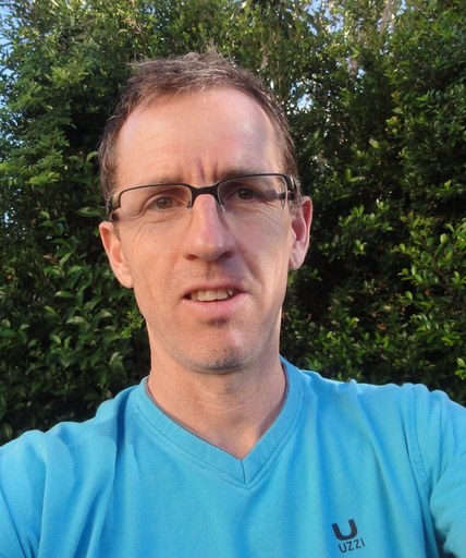 Prof Brink van der Merwe