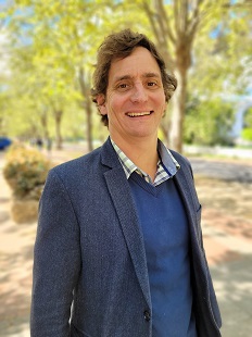 Photo of Dr. Bjorn von der Heyden