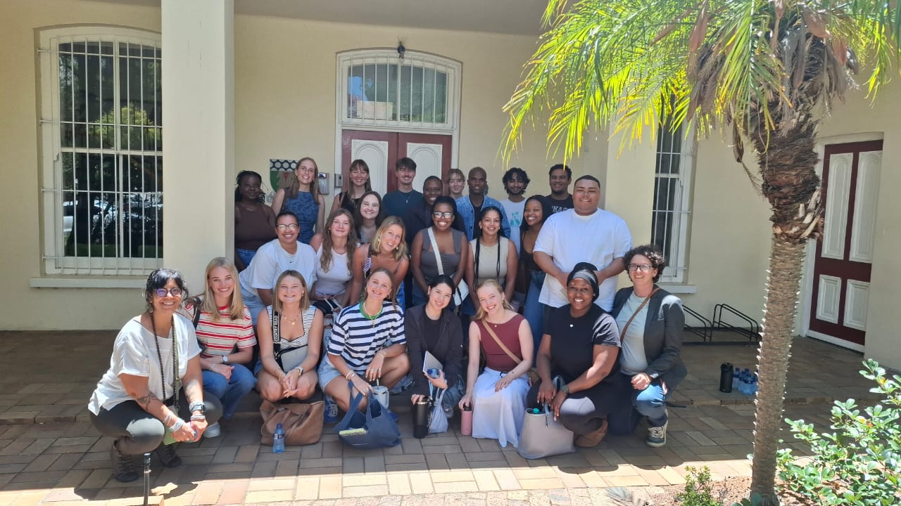 2026 BAHons Journalism on FIRST day (landscape)