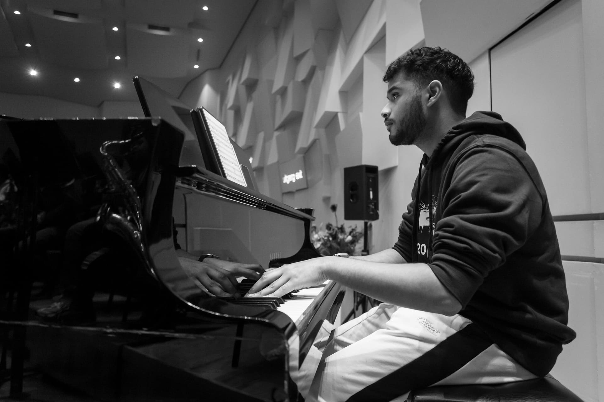 pianist in rehearsal