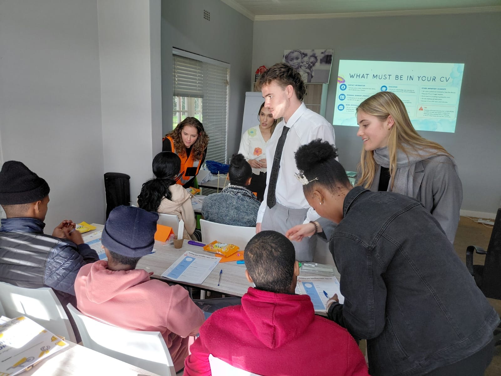 One of the topics discussed at the career workshop was compiling CVs and cover letters.