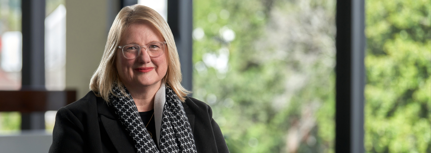 Photo of Prof Nicola Smith