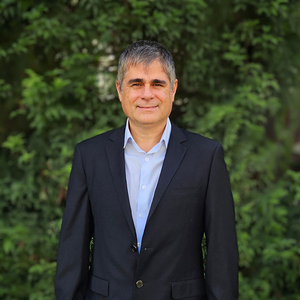 Prof Cris Lana 