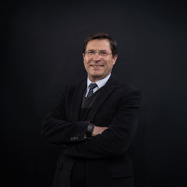 Prof Philip Bosman 