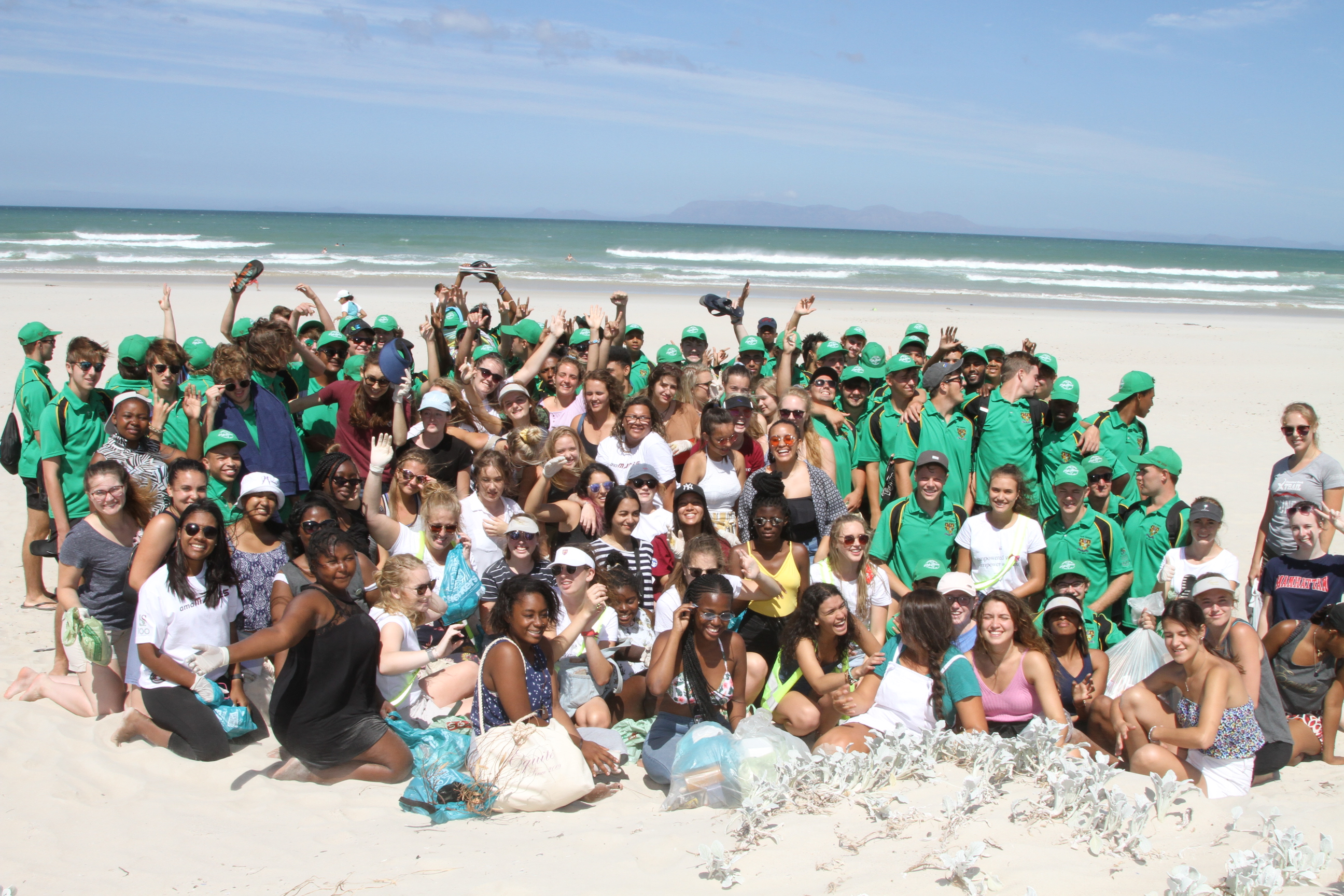 Social impact Strand beach clean-up (36).JPG Social impact Strand beach clean-up (36).JPG