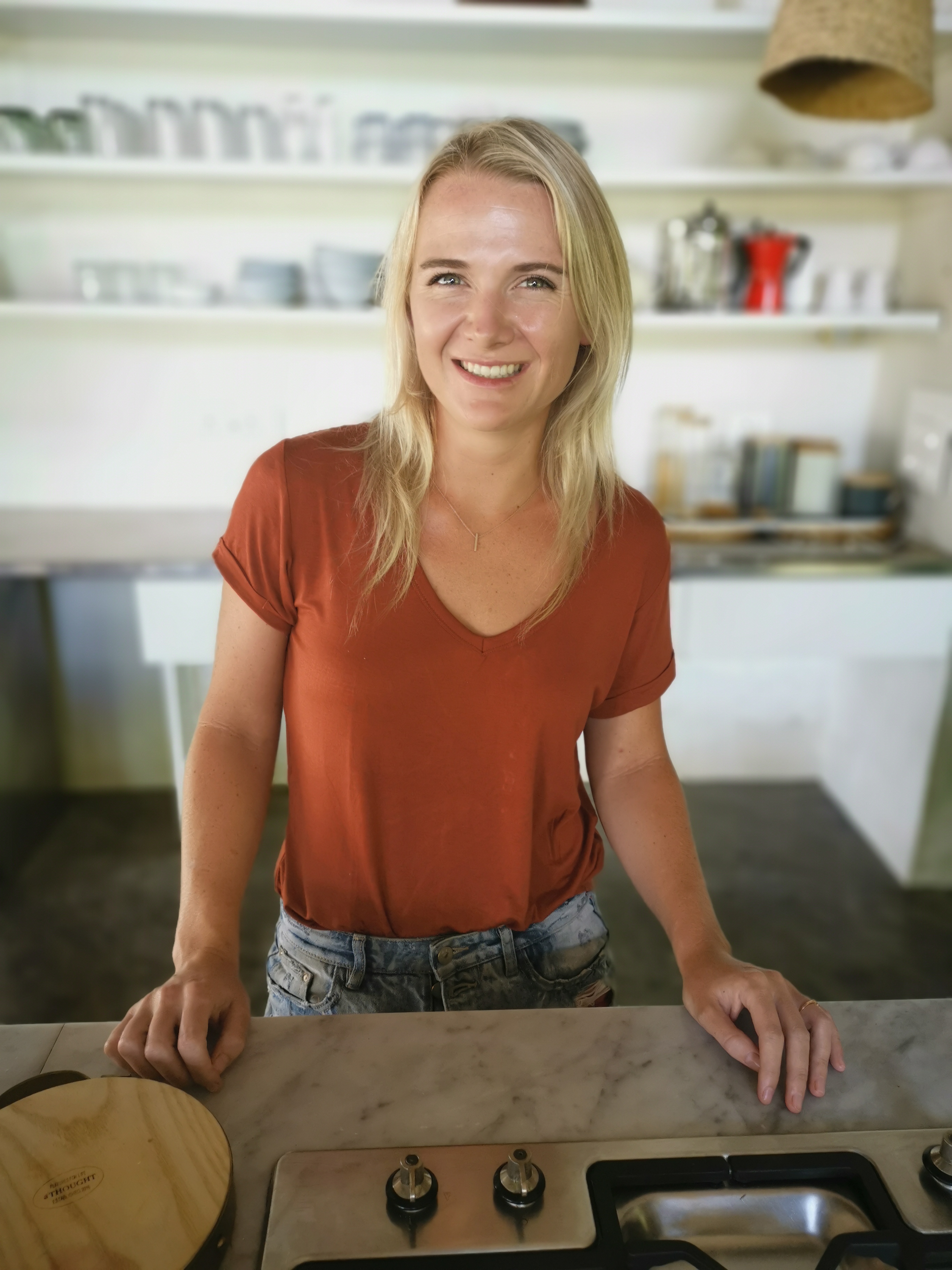 Tania Zastron.jpg Tania Zastron.jpg