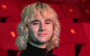 A photo of temporary support staff Enrique De Villiers