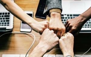 Die bevordering van `n meer holistiese gebruik van SUNLearn vir studenteontwikkeling