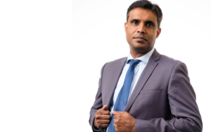 Dosente, studente moet vir ’n digitale toekoms voorberei word — Prof Deresh Ramjugernath