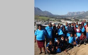 Innoverende opvoedkundige projek leer Enkanini-leerders lewensvaardighede