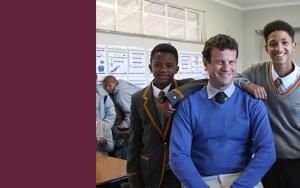 Loopbaankafee vir studente bied aan US alumnus en opvoeder Werner Cloete