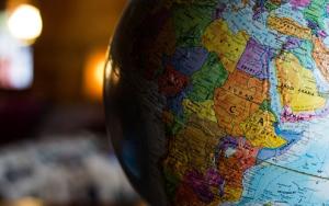 New research centre to focus on democracy