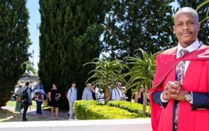 PhD-studie kan help om plastiek-voetspoor, vermorsing van granaatbedryf te te verminder