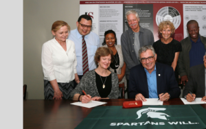 US maak geskiedenis saam met Michigan State University
