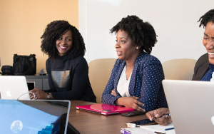 Voldoende toesig oor maatskaplike werkers kernbelangrik vir werksbevrediging, goeie dienslewering