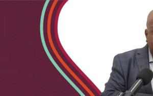 Prof Jonathan Jansen besin oor demokrasie, die Amerikaanse president Donald Trump, en die rol van SA universiteite