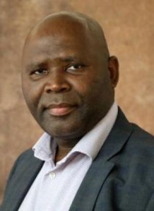 prof-somadoda-fikeni