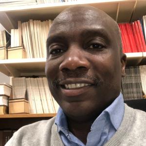 Dr Victor Rambau