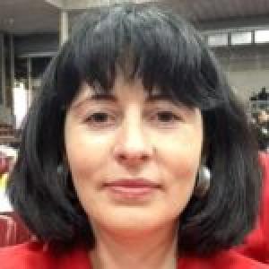 Dr Marika Du Plessis