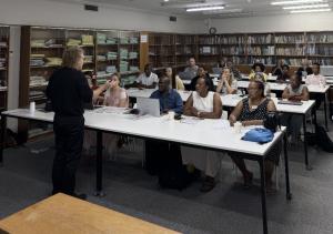 Prof. Engelbrecht facilitated the intensive research course