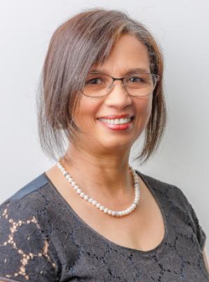 Prof Lorna Dreyer