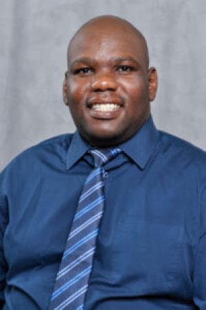 Dr Boitumelo Ramatsetse