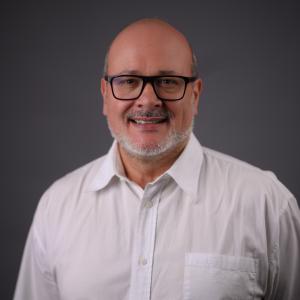 Prof. Heinrich Volschenk