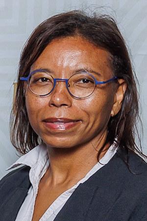 Prof Scarlett Cornelissen.jpg