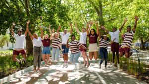 su students in maties tops on victoria street 