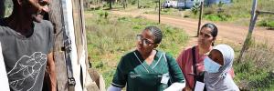 Students doing a home visit in Knoflokskraal