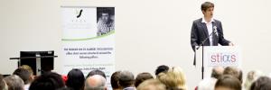 Enthoven reflects on state of democracy and economy at memorial lecture