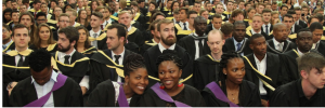 Meer as 3 000 grade en diplomas vandeesweek toegeken by US-gradeplegtighede