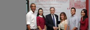 Rector boosts 'Die Vlakte' Bursary Fund
