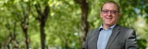 Robert Kotze vereer vir rol in Confucius-instituut by US
