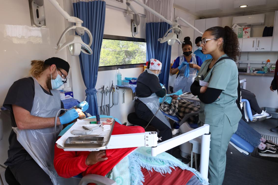 Mobile clinic