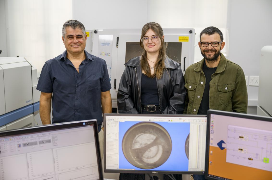 This team from Stellenbosch University (SU) developed a novel method to age-date fossilized dinosaur eggs