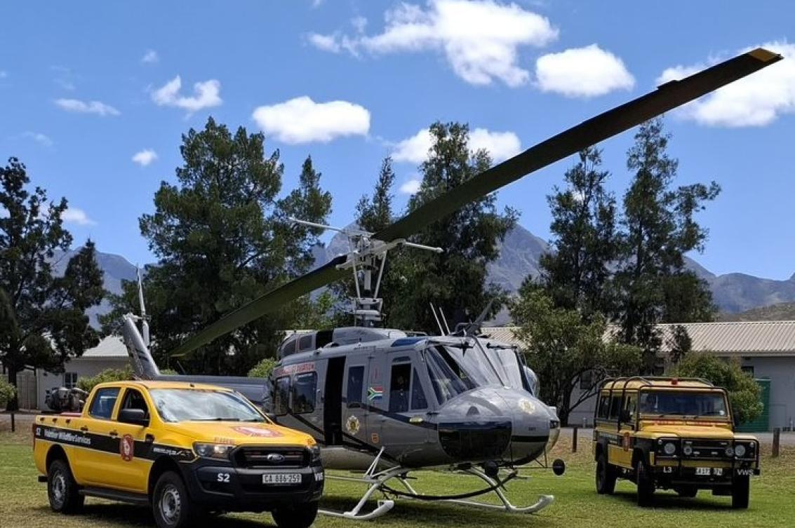 Photo of volunteer firefighting.