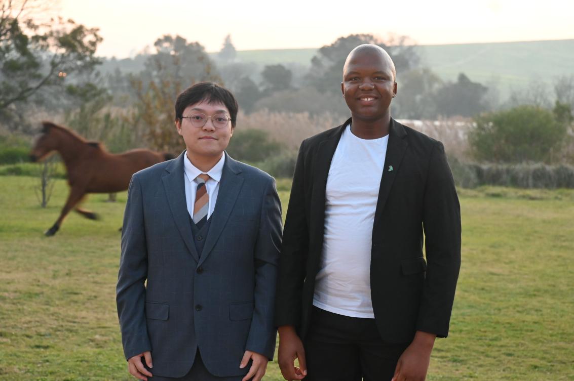 SU International Summer School roommates, Yang Yi Fan (Wuhan College) and Robert Mashilo (SU)